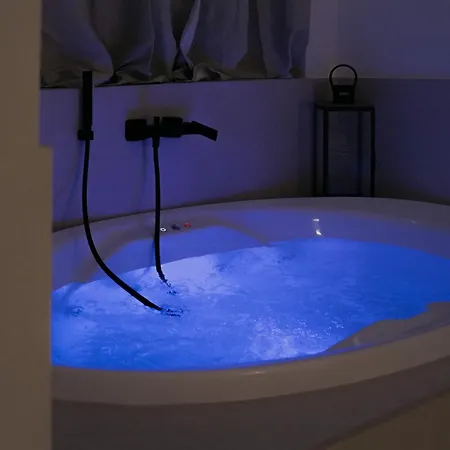 San Michele & Private - Via Santa Cesarea 3* Matera